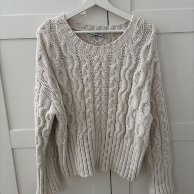 Zara Pullover