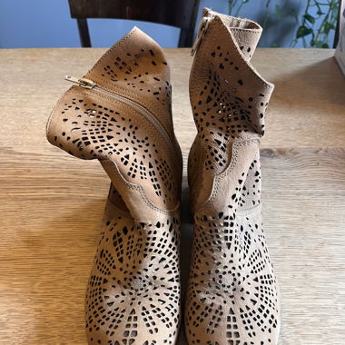Stiefelette für den Frühling