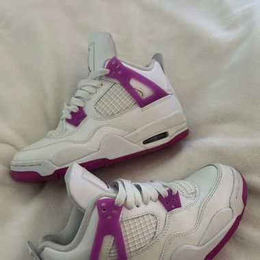 jordan 4 hyper violet 