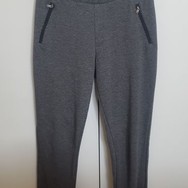 Pantalon casual chic gris motif pied de poule