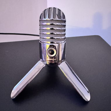 Microphone USB avec trépied au design rétro