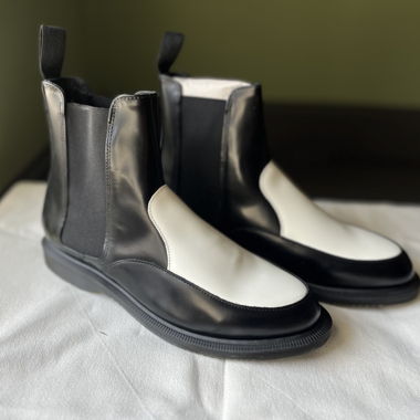 Dr Martens Aimelya Black and White Polished Smooth