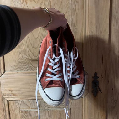 Red Sneaker