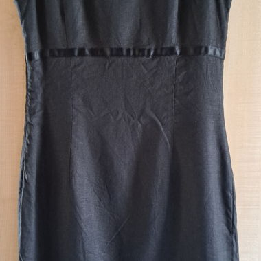 Schwarzes ärmelloses Kleid, 100% Leinen