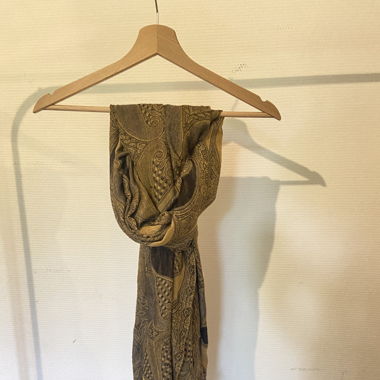 écharpe marron