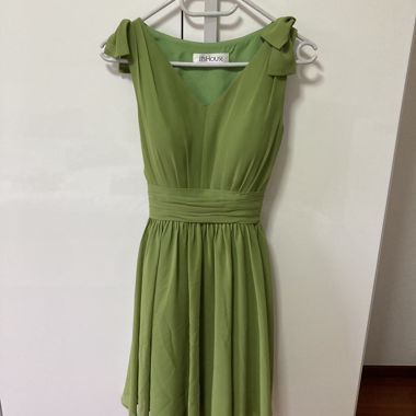 Grünes Kleid von JJ'S House
