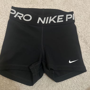 Nike Pro