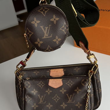 Louis Vuitton Multi Pochette
