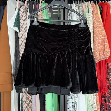 Mini-jupe noire en velours Claudie Pierlot
