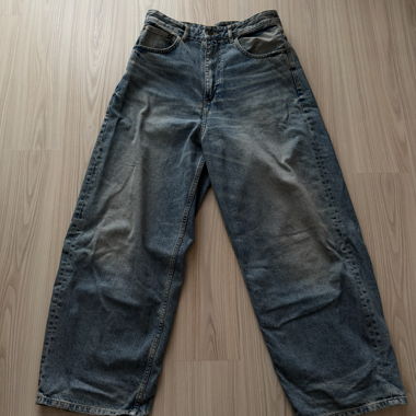 Pull&Bear super Baggy jeans size 38