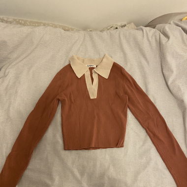 Shirt with collar