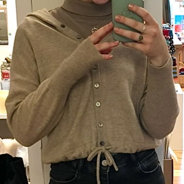 100% Cashmere Cardigan