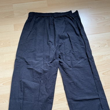 Lockere Schwarze Hose