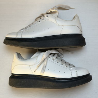 Alexander McQueen Sneakers