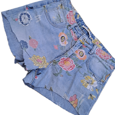 Short en jean à motifs