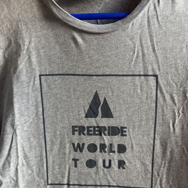 T-shirt Peak Performance