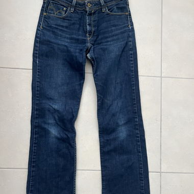 Levis Jeans