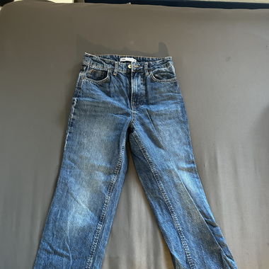 Zara blue jeans