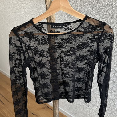 Black Lace Longsleeve