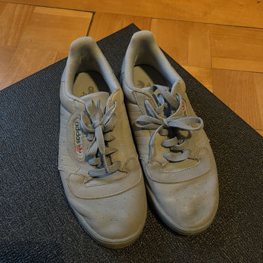 Adidas Calabasas Sneaker 