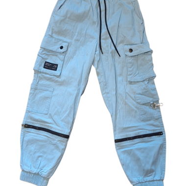 Hellblaue Cargo-Hose
