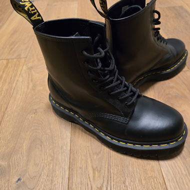 Dr. Martens