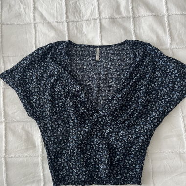 cute ONLY top