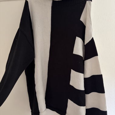 Maglione in maglia nero e bianco (Jan’n June)