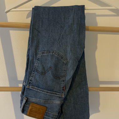 Levis Jeans, Mile High super skinny, 25