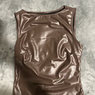 Top in Pelle Marrone