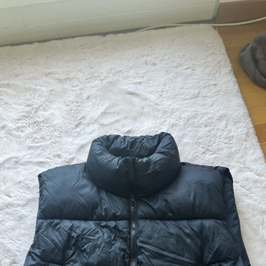 Sleeveless Vest