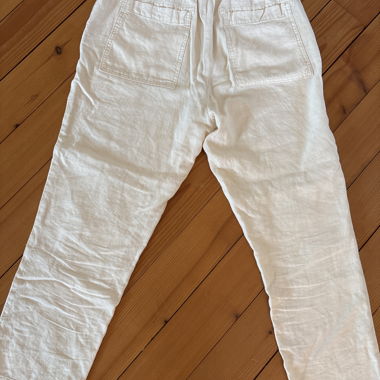 Pantaloni in lino bianchi