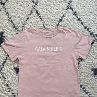 Calvin Klein Tshirt
