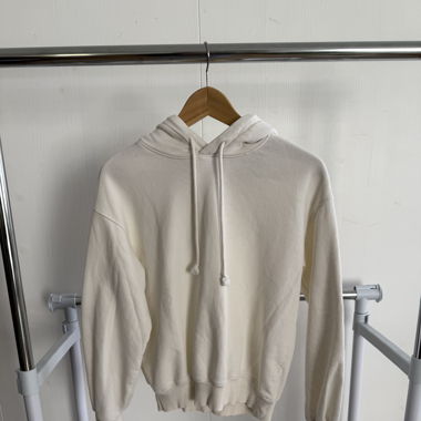 Weisser Hoodie