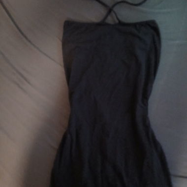 Abito Nero Neckholder