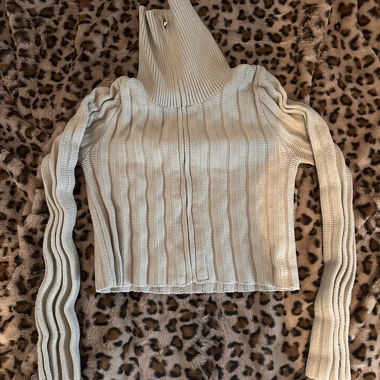 Maglione in maglia corto beige