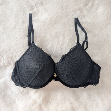 BH, schwarz, Spitze, Grösse 75B