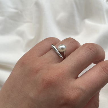 Sterling Silver Pearl ring
