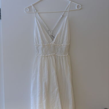 vestito estivo bianco
