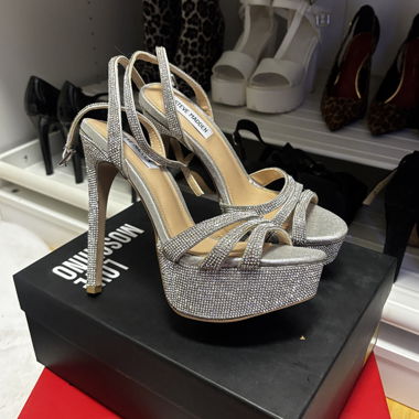 STEVE MADDEN SOLACE-R Platform Heels