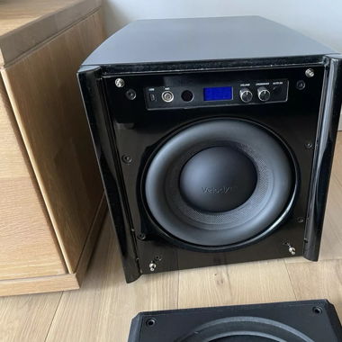 Velodyne DD10 Plus Subwoofer 