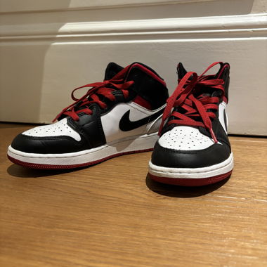 Nike Air Jordan 1 Mid