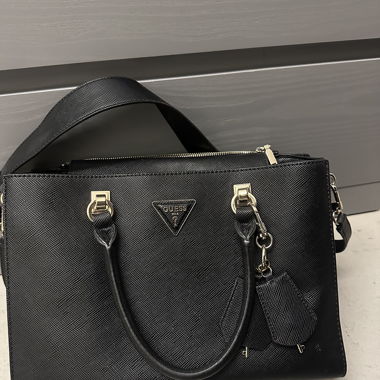 Sac Guess