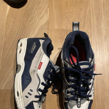 globe chunky shoes 