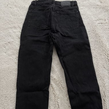 Schwarze Denim-Jeans