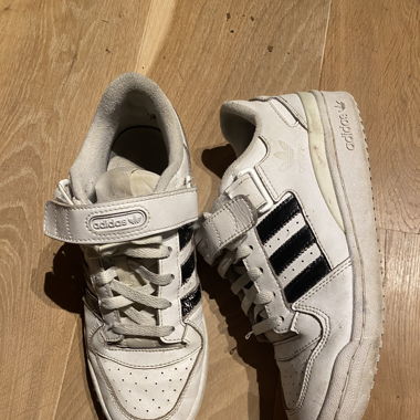 adidas forum shoes
