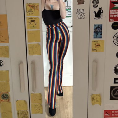 Pantaloni flare arcobaleno