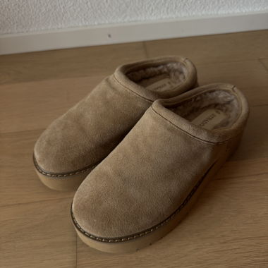 Stradivarius Plateau-Slipper Gr. 37