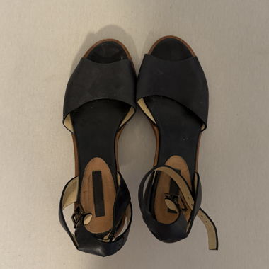 vintage neosens black sandals