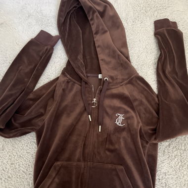 Juicy Couture sweater 